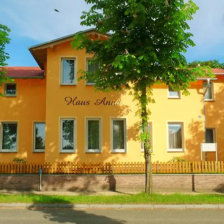 Haus Anna 1 In Bansin * הרינגסדורף